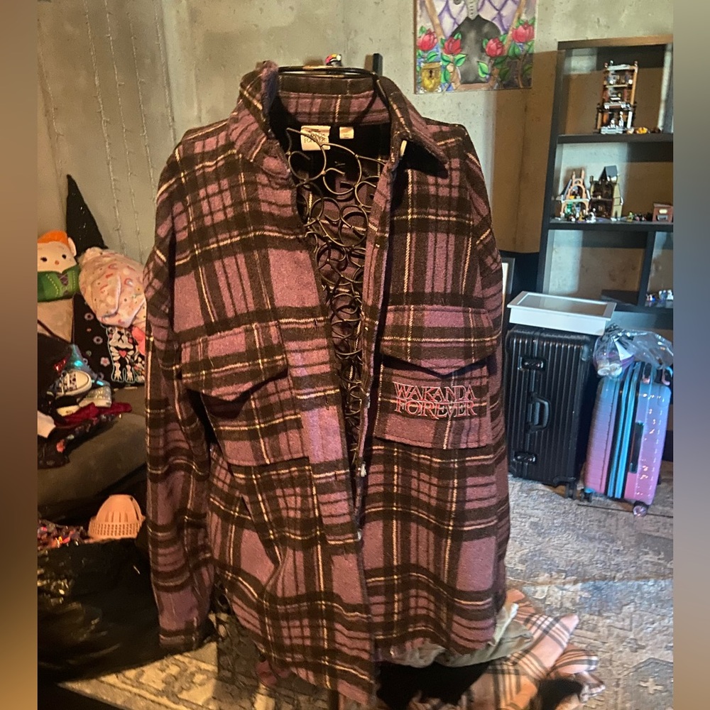 Marvel's Black Panther "Wakanda Forever" Plaid Jacket Size Large